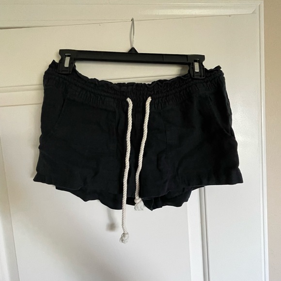 Roxy Oceanside Beach Shorts - Picture 1 of 5